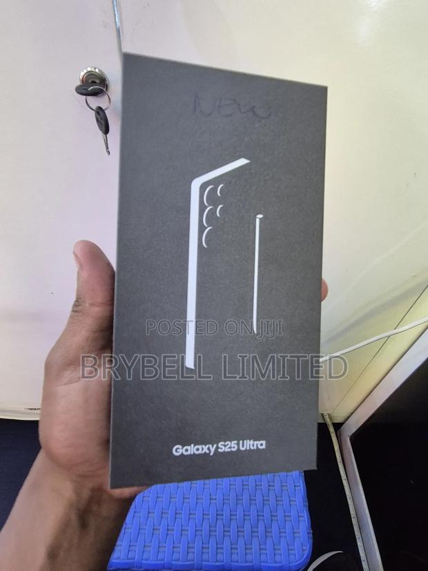 New Samsung Galaxy S25 Ultra 512 GB White - thumbnail 4