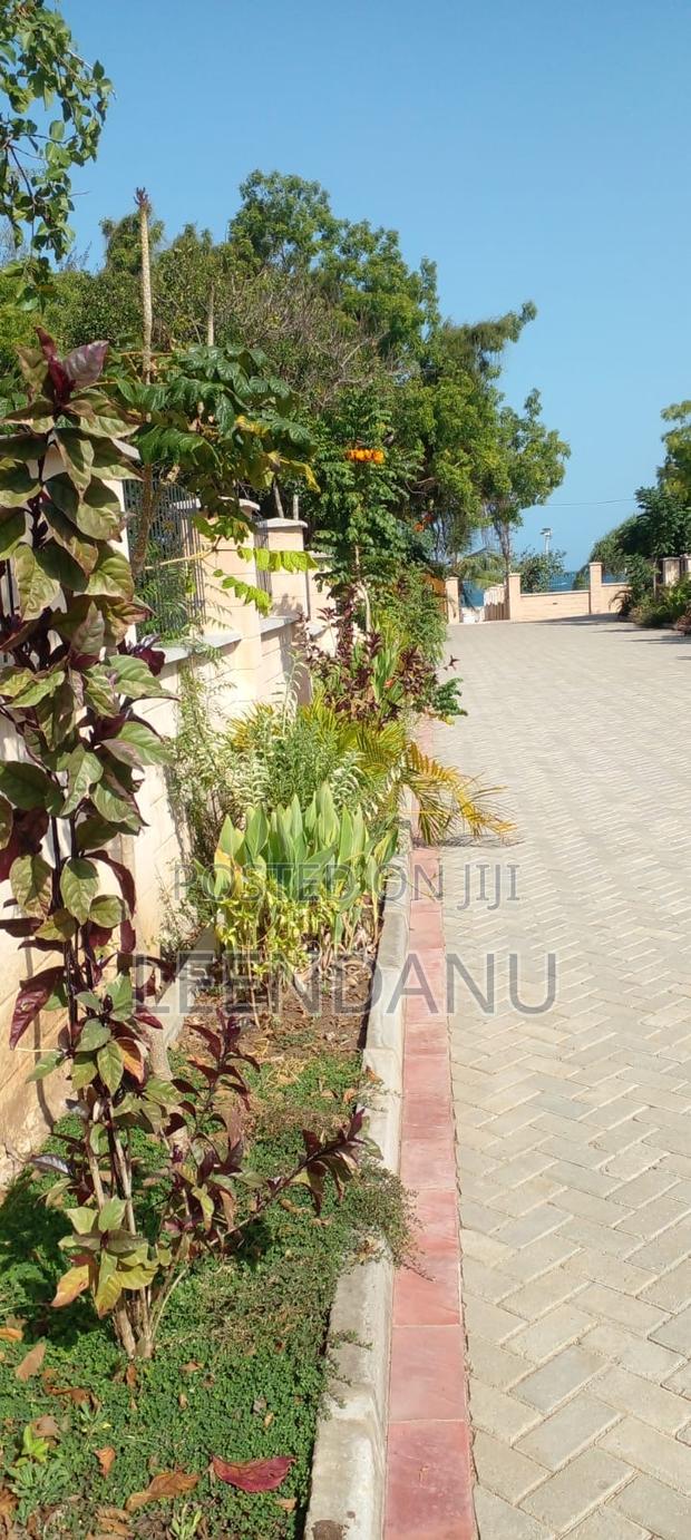 Beach One 1/2 Acre Plot - thumbnail 3