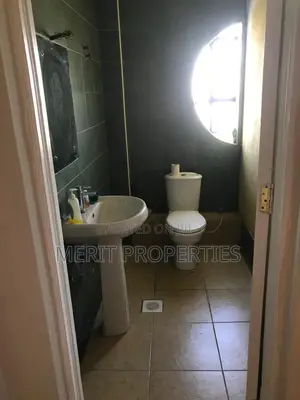 5bdrm House in Kyulu Court, Katani for rent