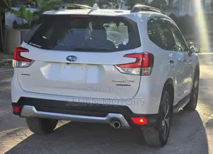 Subaru Forester 2019 Pearl