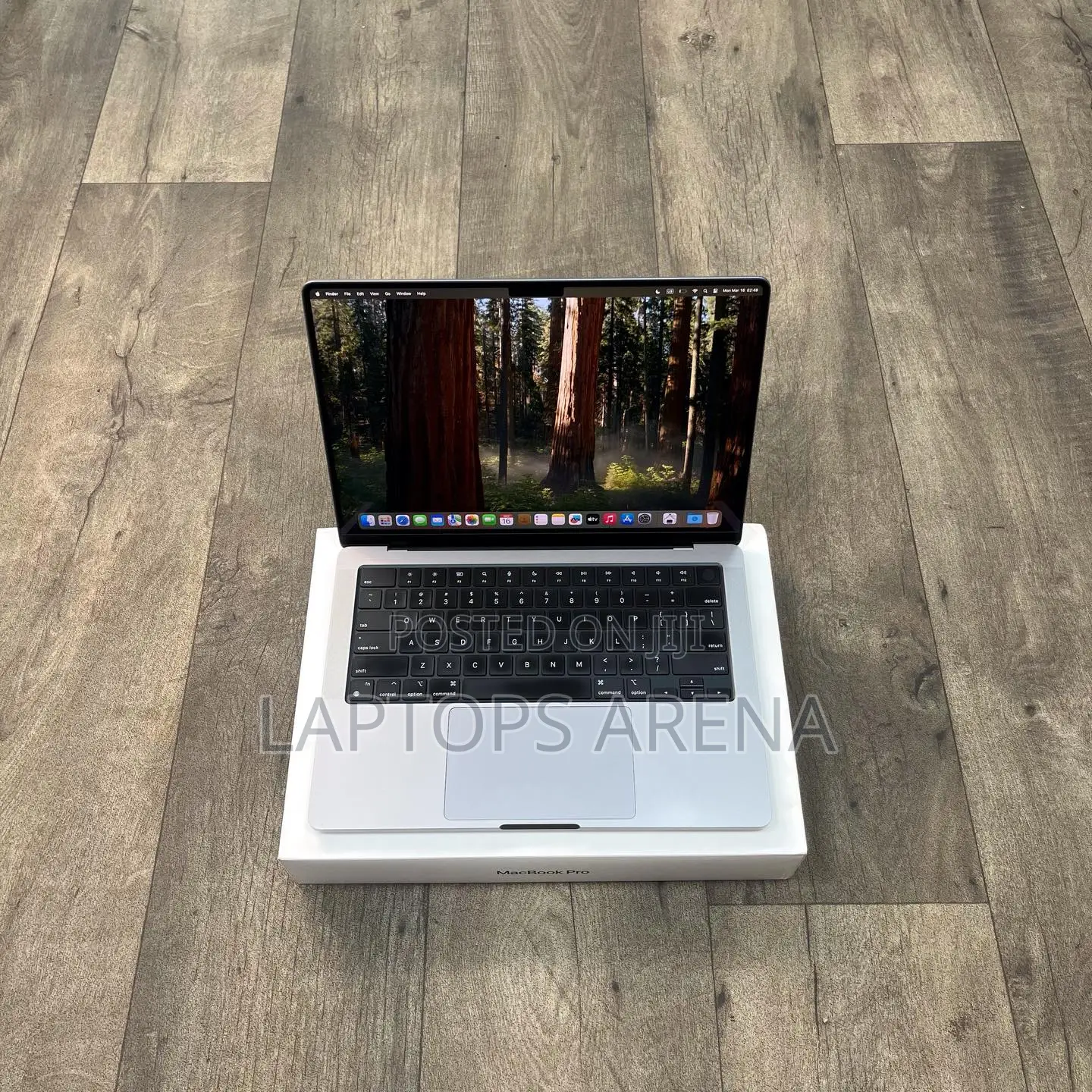 Laptop Apple MacBook Pro 2023 M2 Max 14-inch 64GB Apple M2 SSD 4T
