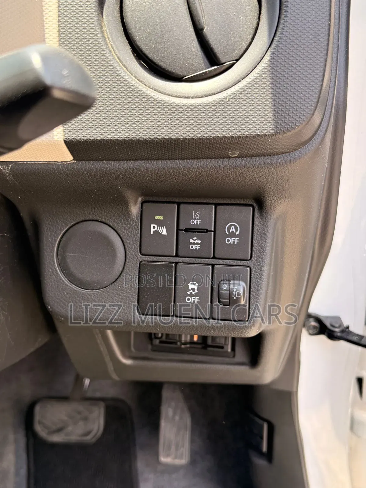 Suzuki Alto 2019 White