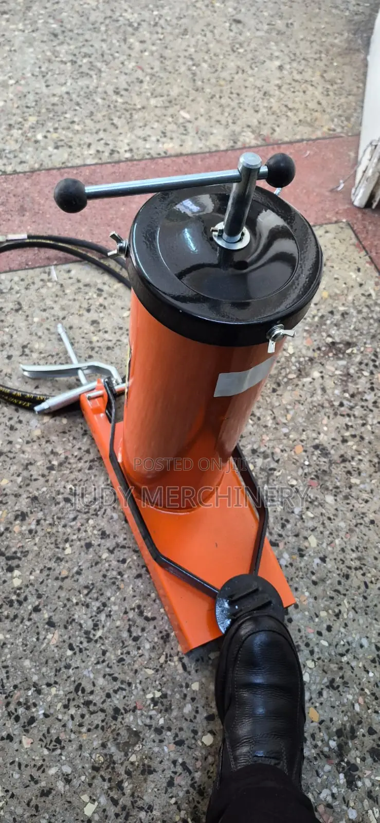 Grease Bucket With Foot Press-Original