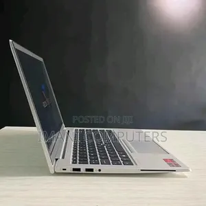 Laptop HP EliteBook 735 8GB AMD Ryzen 7 SSD 256GB