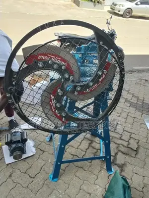 3 Blade Chaff Cutter