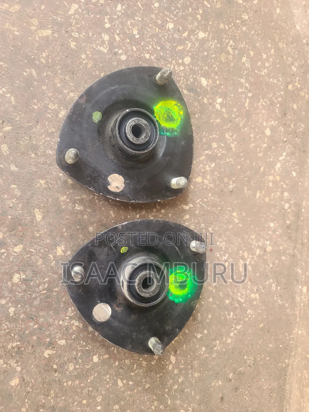 Front Rd5/7 Shock Mounts