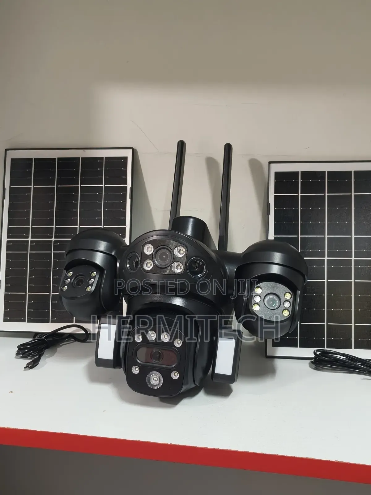 4-Image Quad Lens 4g Solar Powered CCTV Camera With Alarm Notification