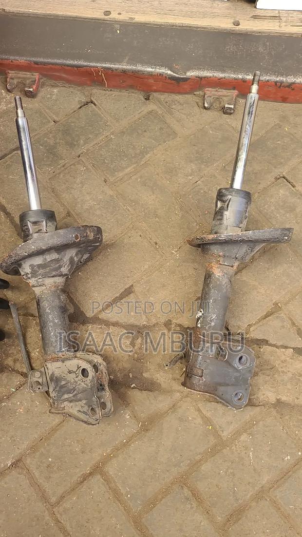 Subaru Legacy Br9 Front Shocks  - thumbnail 2