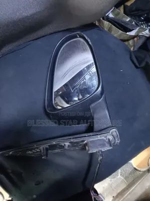 Toyota Isis New Side Mirror 2016