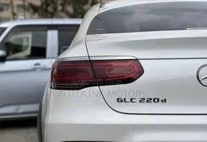 Mercedes-Benz GLC-Class 2019 White