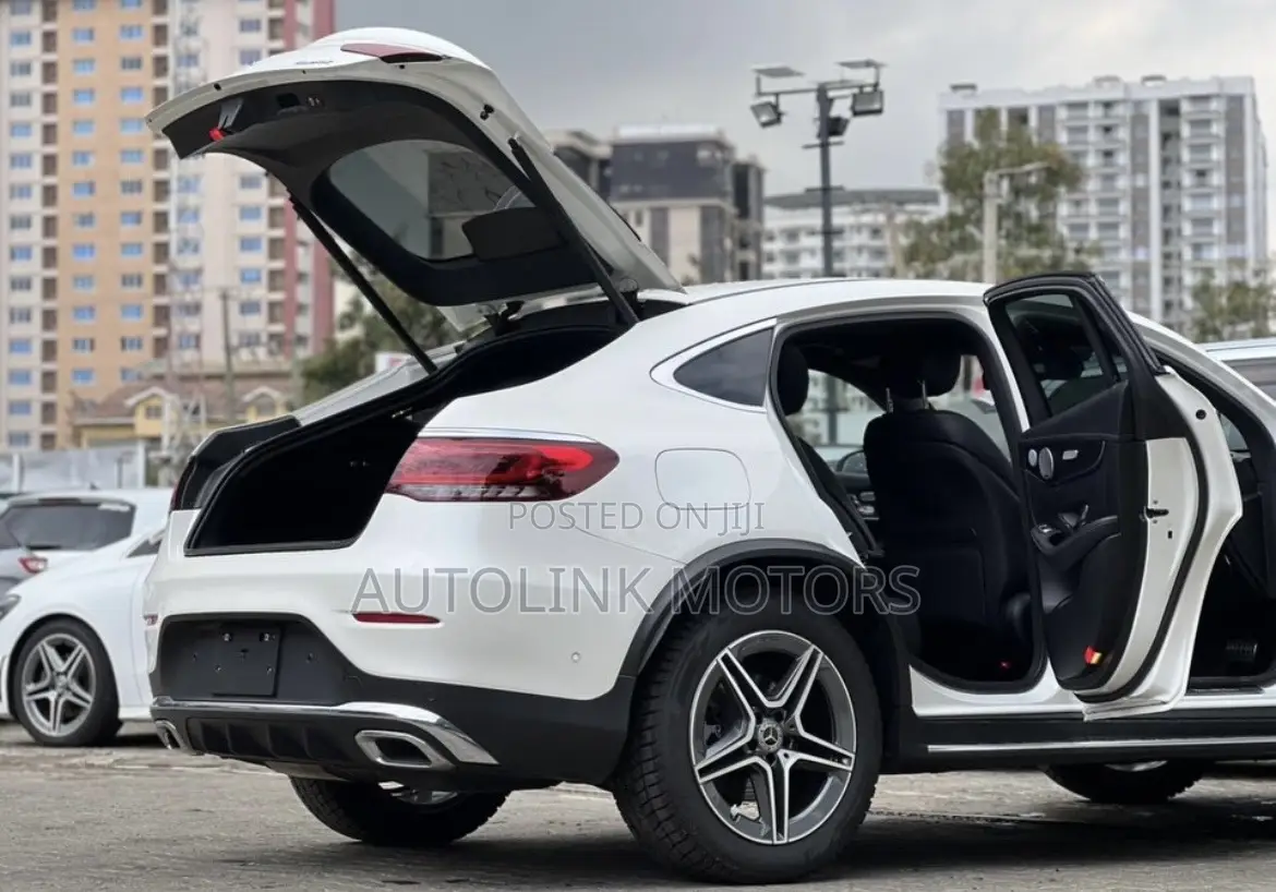 Mercedes-Benz GLC-Class 2019 White