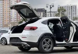 Mercedes-Benz GLC-Class 2019 White