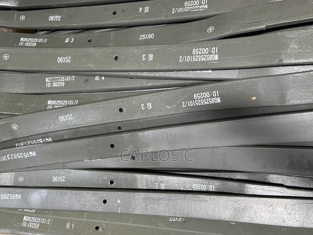 Sinotruck Nx High Quality Front Rear Leaf Springs for Prime Movers