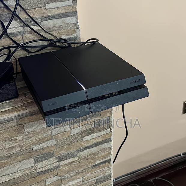 Playstation 4 Standard - thumbnail 6