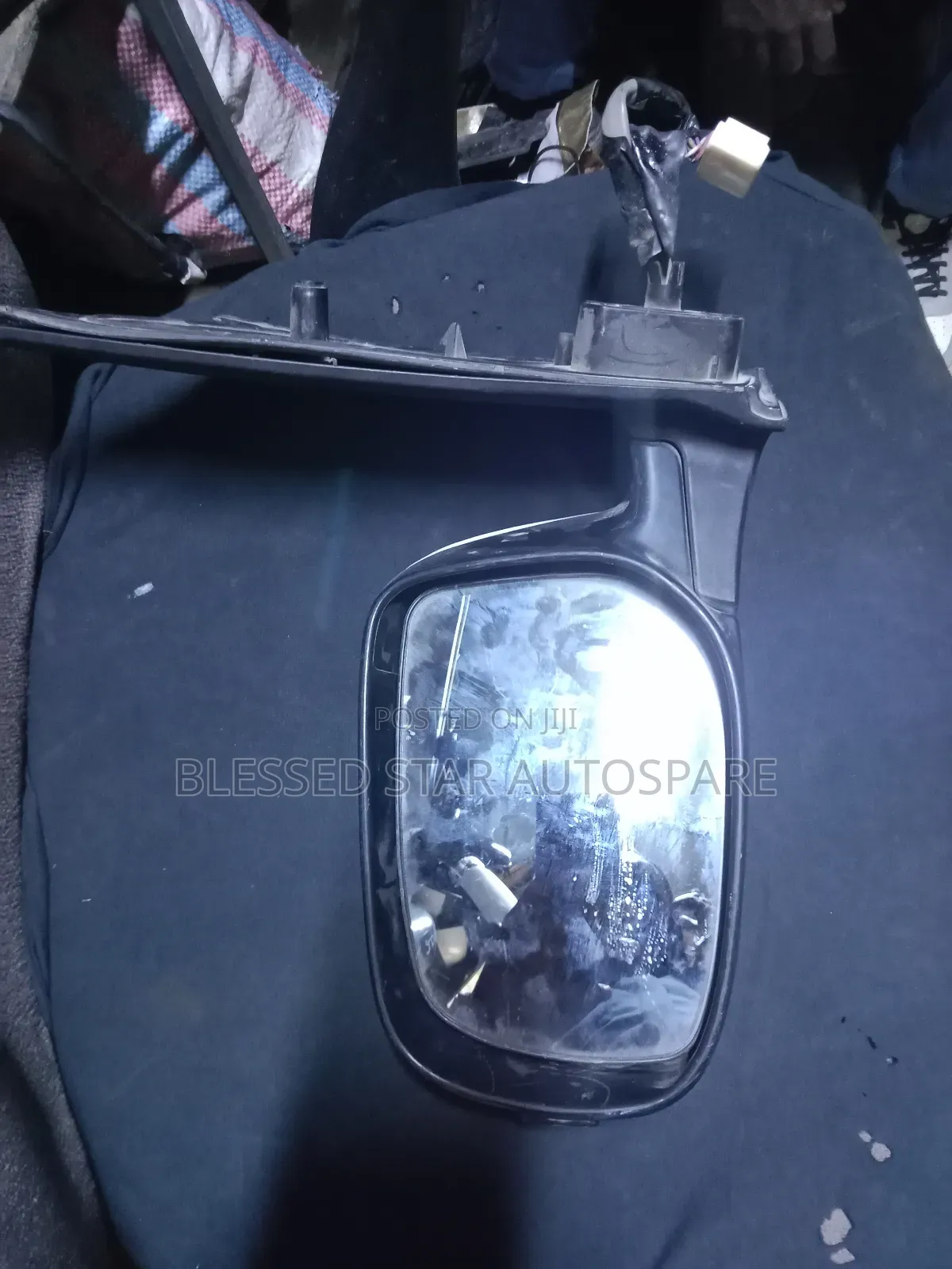 Isis Side Mirror 2008 Indicator Type