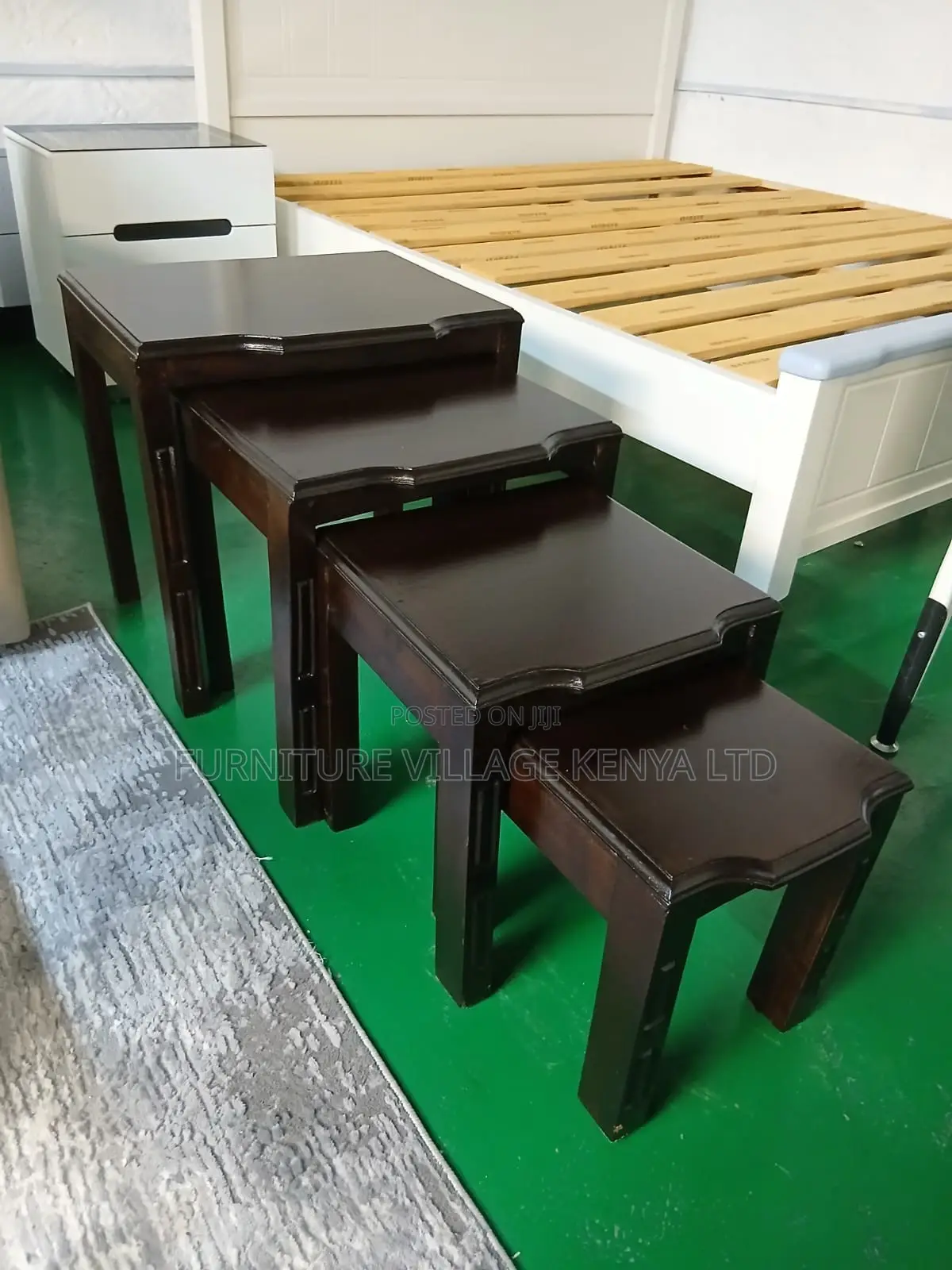 Dining Table; Mahogany Set of 3 Nested Dining Table