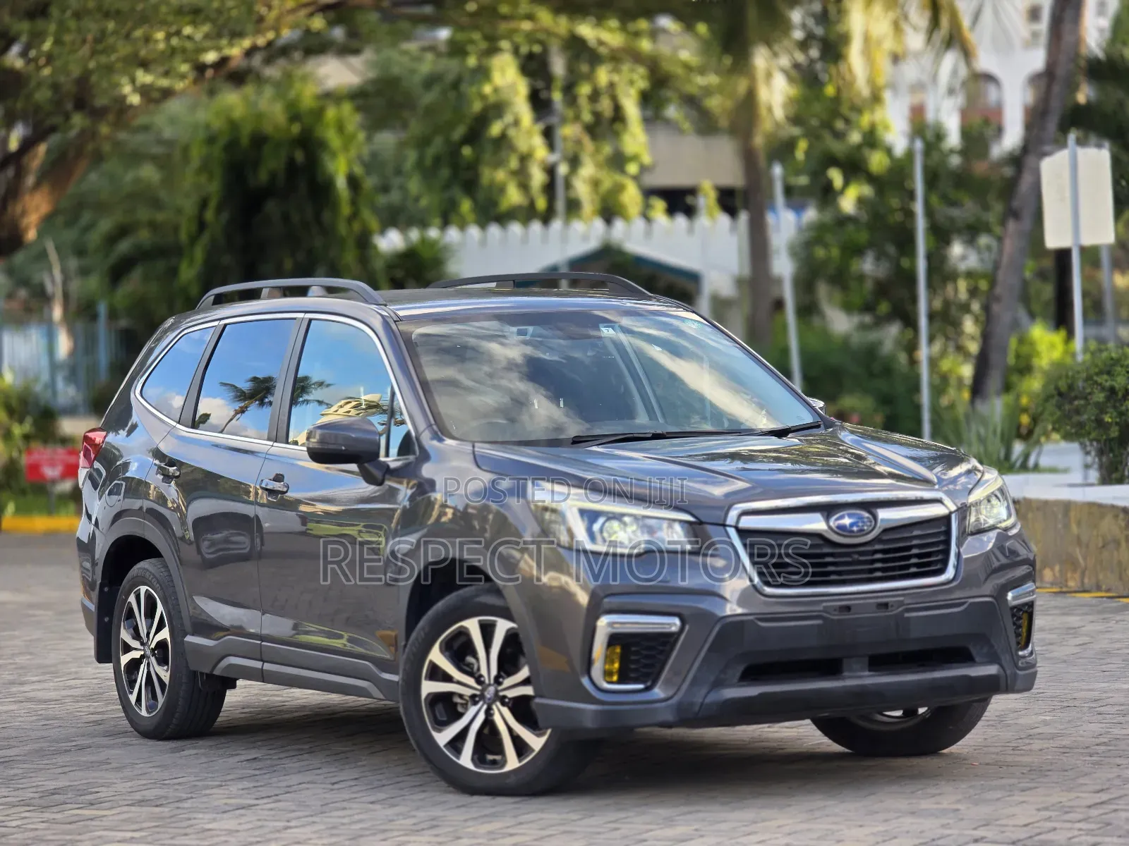 Subaru Forester 2019 Gray
