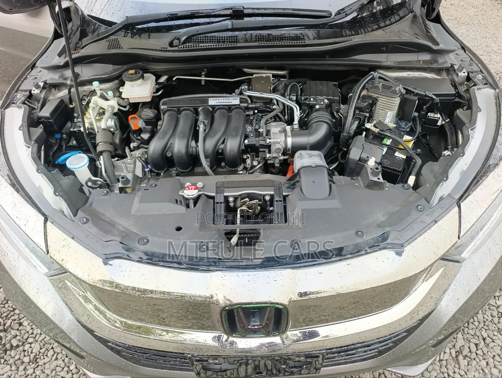 Honda Vezel 2020 Gold