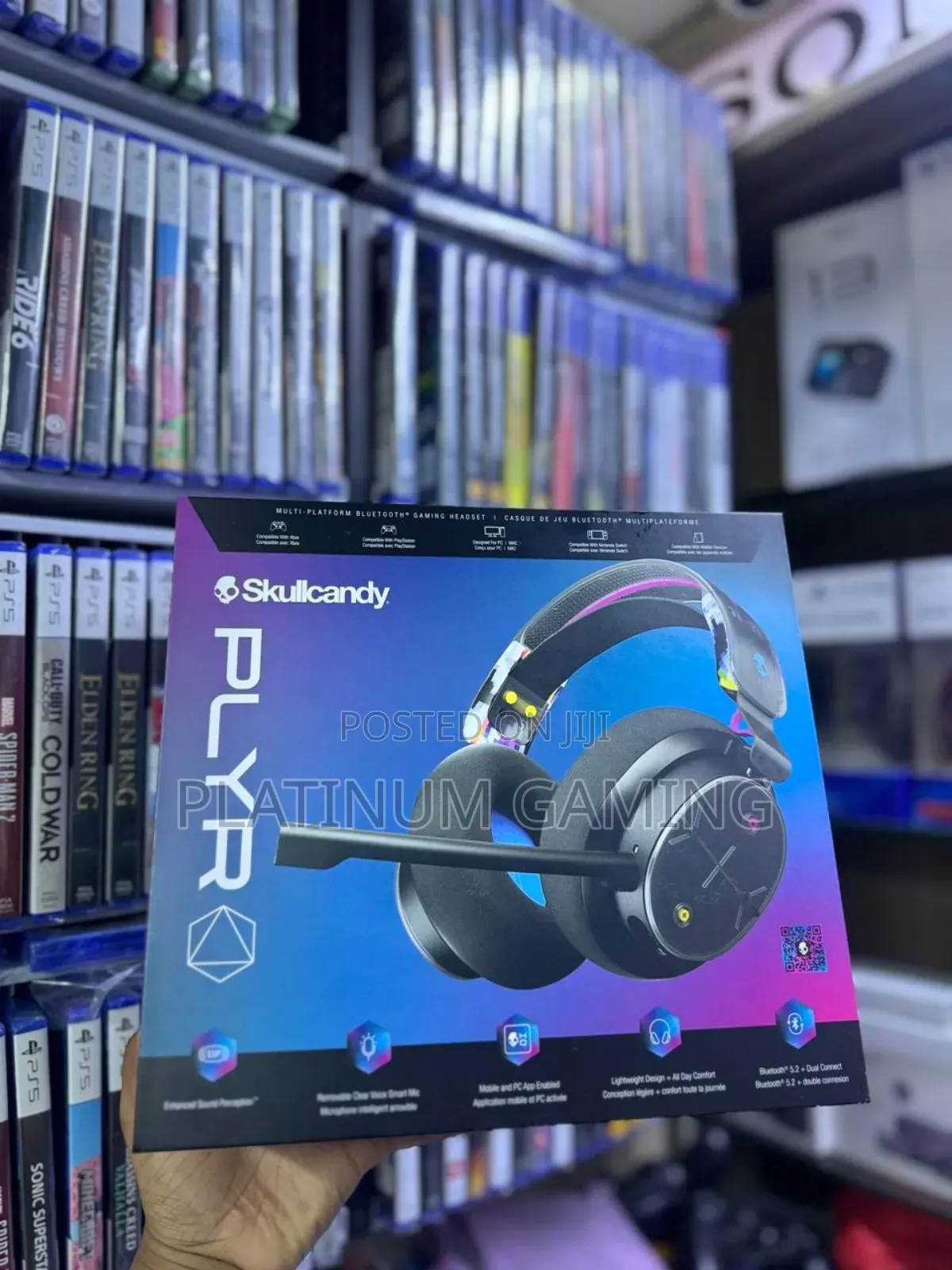 Skullcandy Plyr Multi-Platform Wireless Gaming Headset.