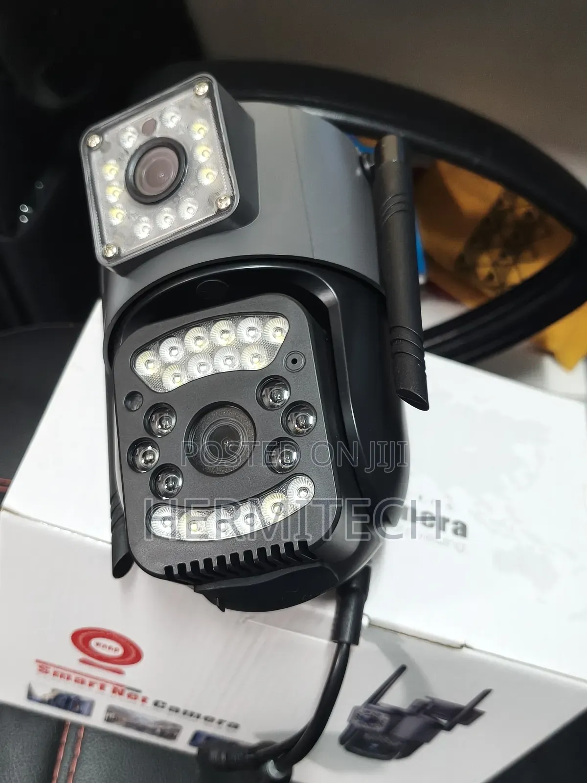Dual Lens 4g Electric Two-Way Talk CCTV Ethernet Cable Camera