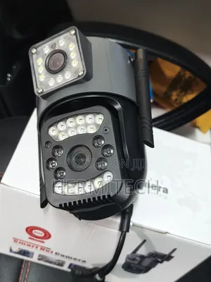 Dual Lens 4g Electric Two-Way Talk CCTV Ethernet Cable Camera