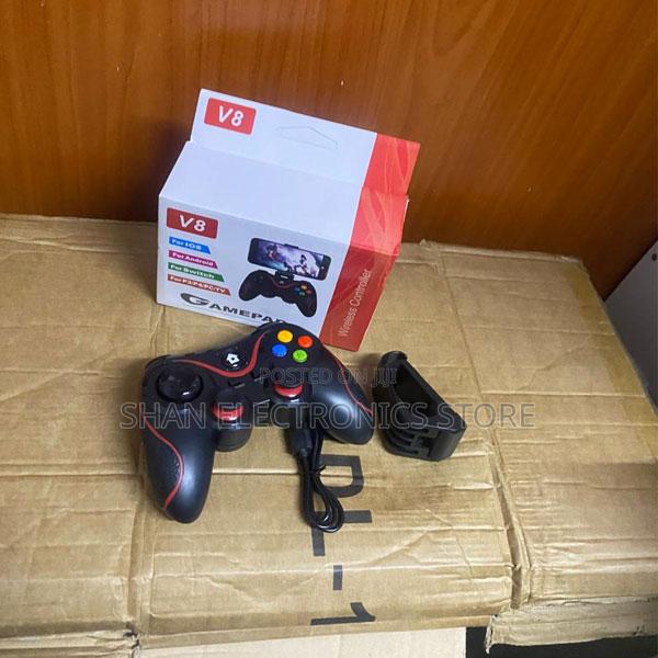V8 Wireless Game Controller for Android Ios Pc Ps4 Tv Gaming - main view