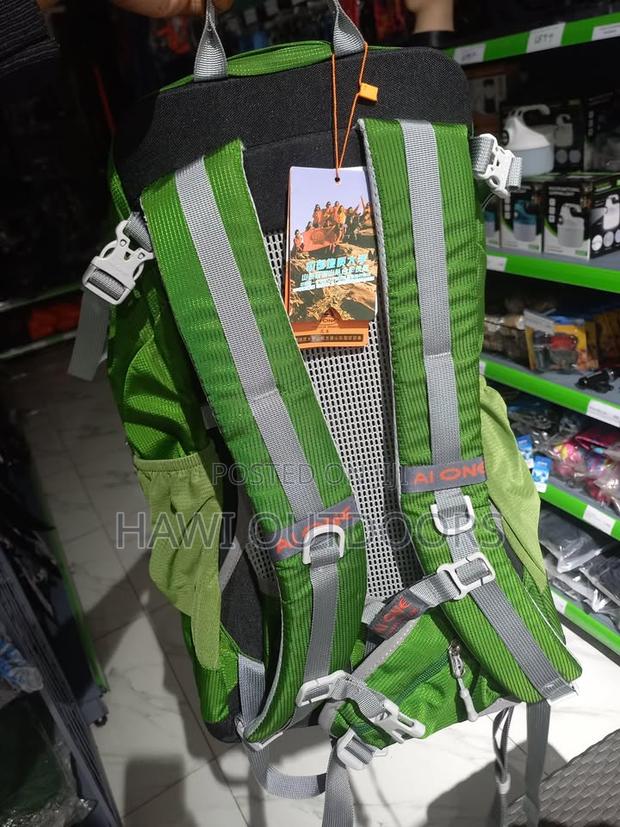 30l Jason Hiking Backpack - Day Bag - thumbnail 3