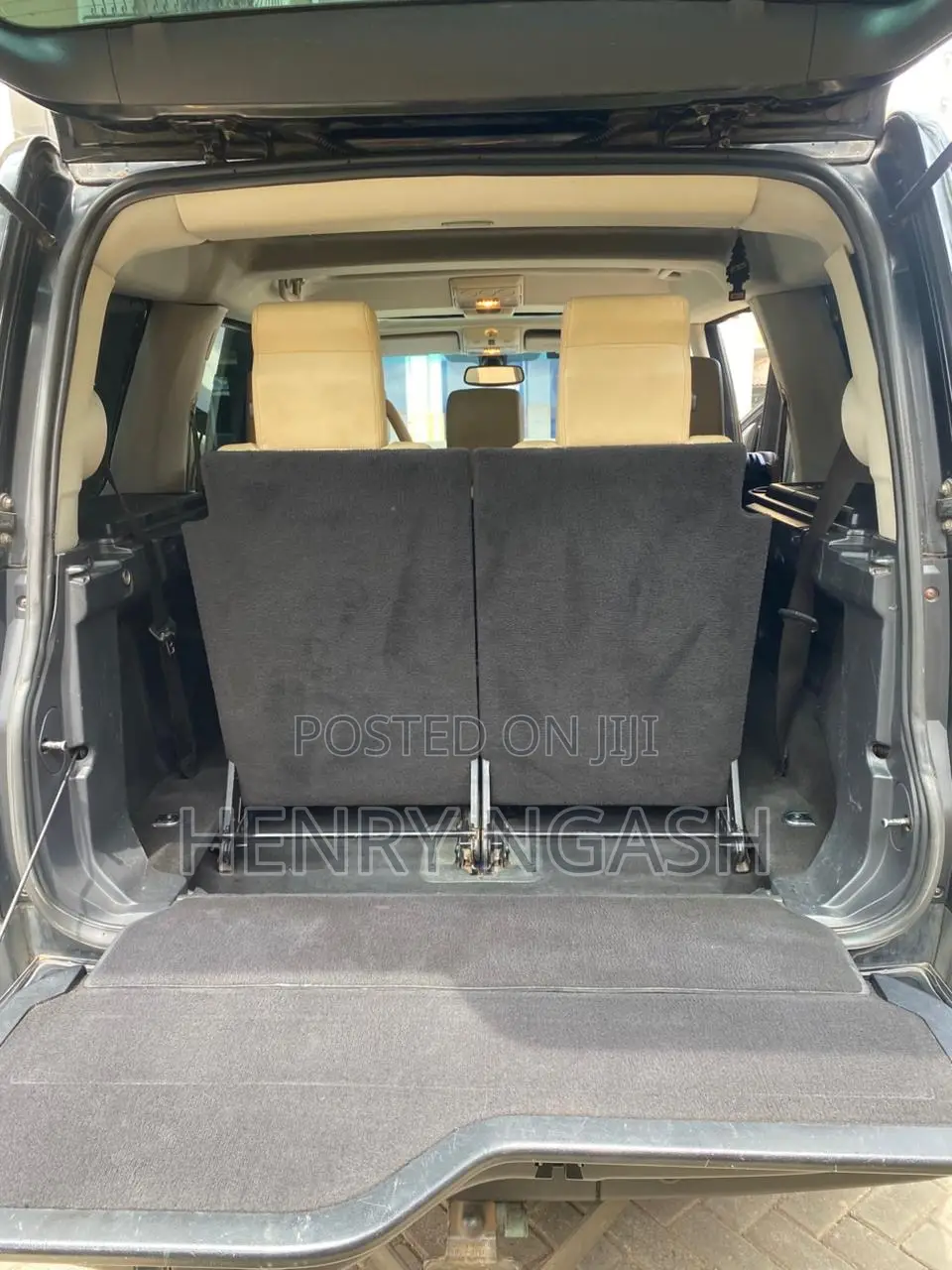 Land Rover Discovery 2005 Black