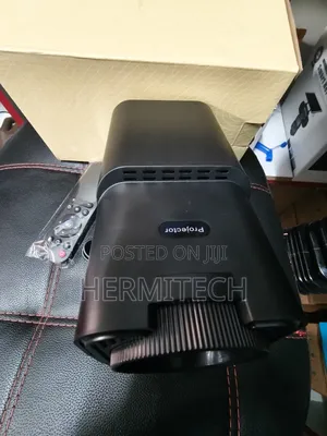 Android Projector With Speaker Function Wifi Smart Display 200 Inches