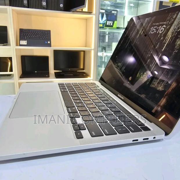 Laptop Apple MacBook Pro 2019 16GB Intel Core i7 SSD 512GB - thumbnail 3