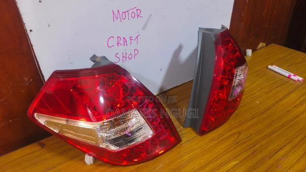 Honda Fit Shuttle Taillight 2012-2014 - thumbnail 2