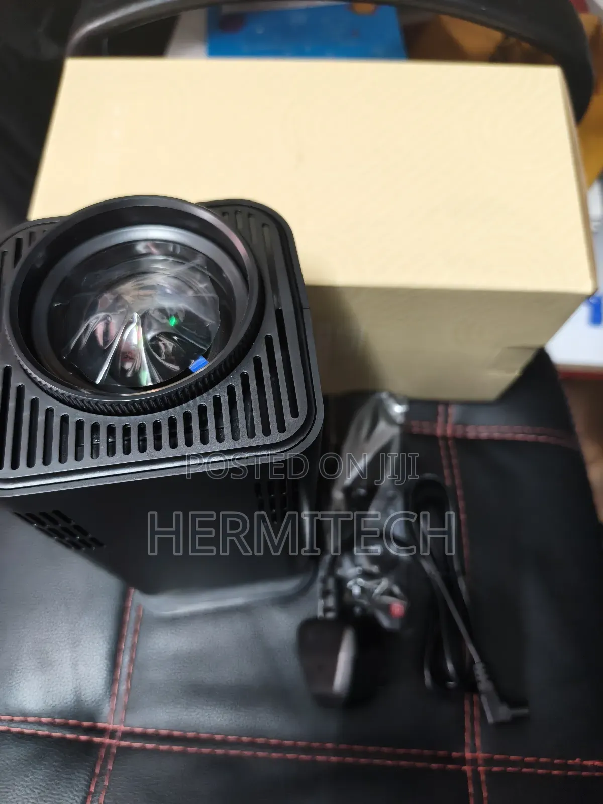 Projector With Hdmi Usb Sd Slots Impressive Contrast Display 200inch