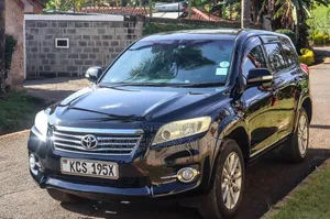 Toyota Vanguard 2011 Black
