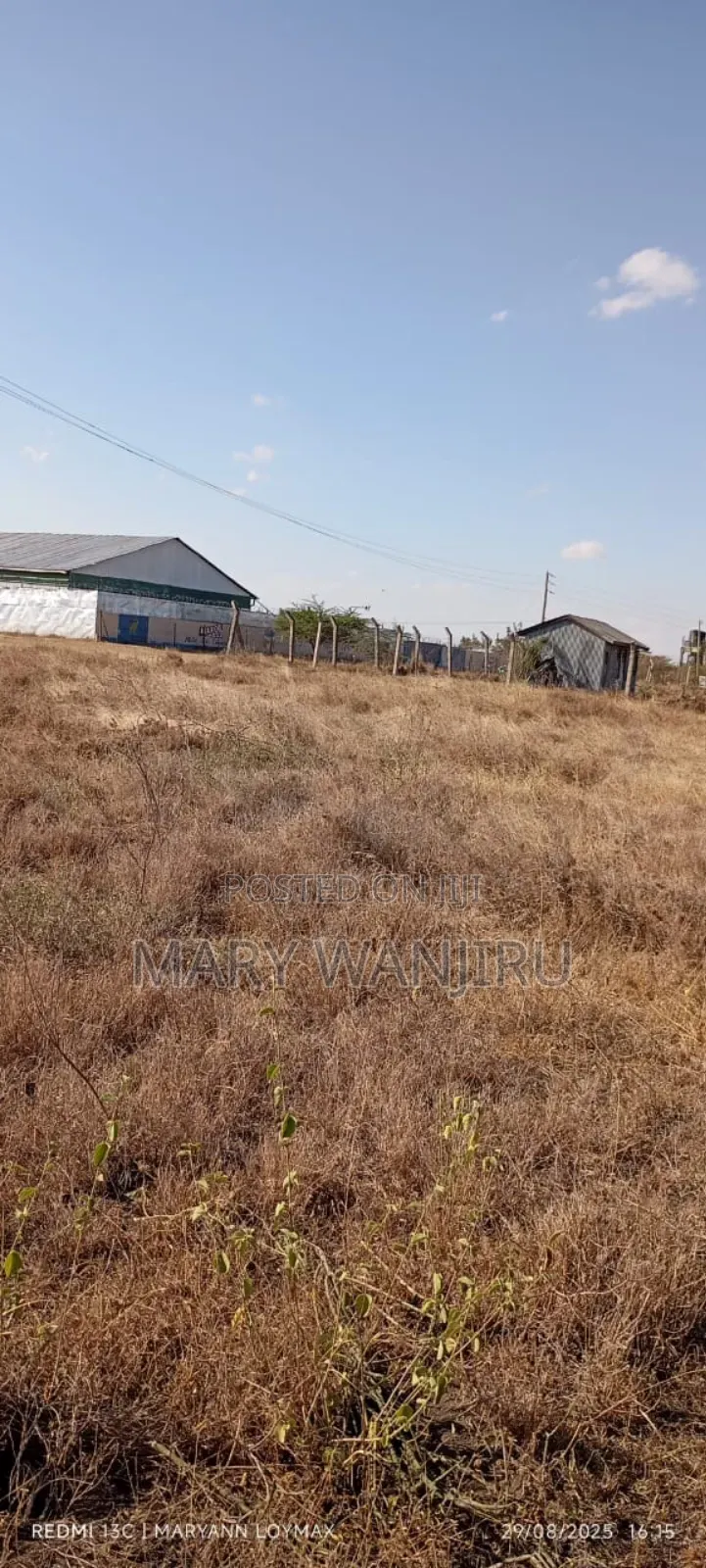 50/100 Plot Available for Sale
