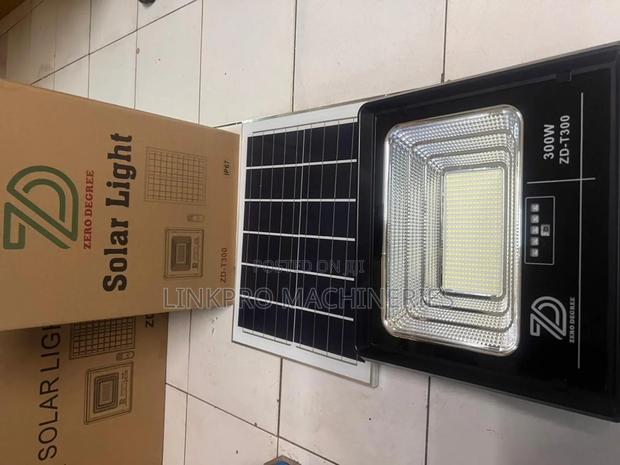300 Watts Zero Degree Flood Light - main view