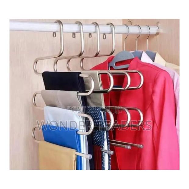 Trouser Hangers
Multiporpose Hangers
High Quality 
S-Shaped