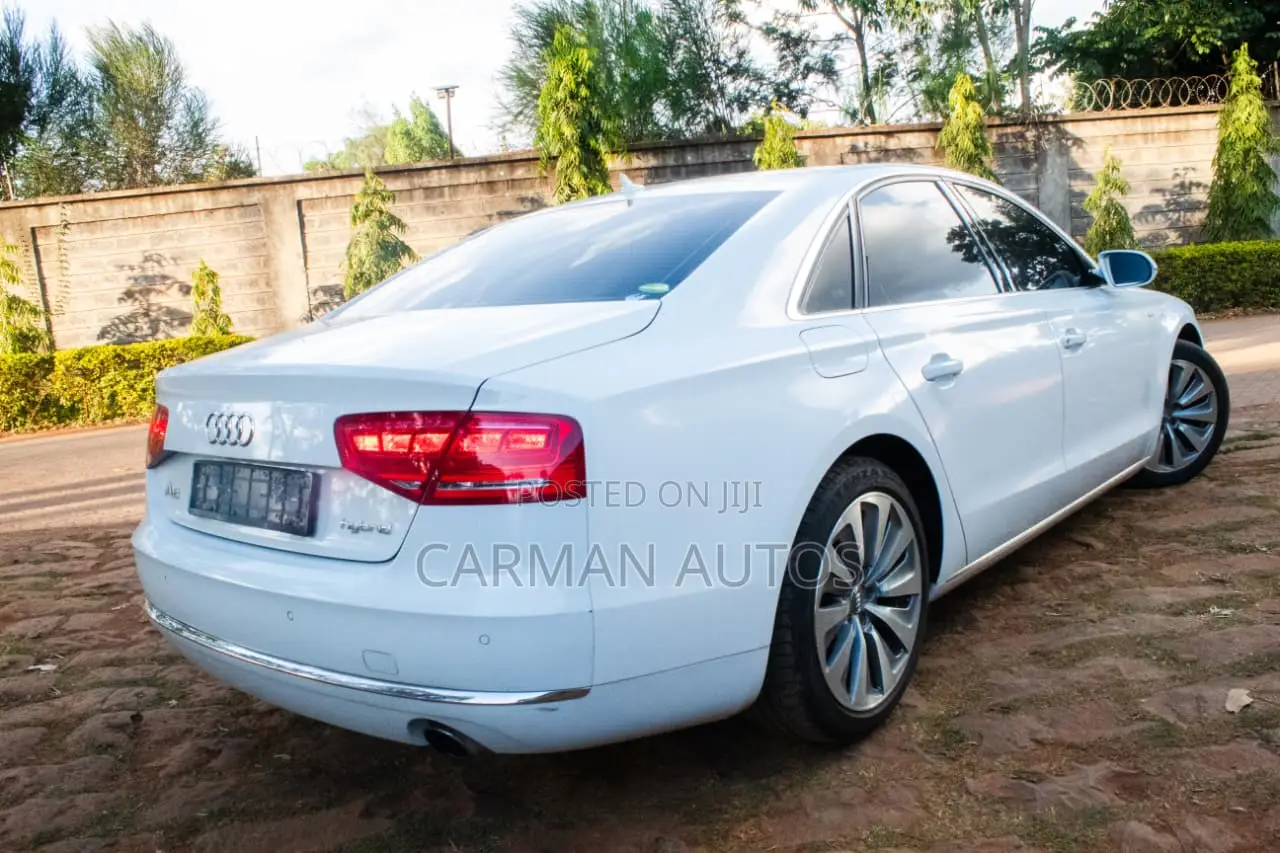 Audi A8 2013 White