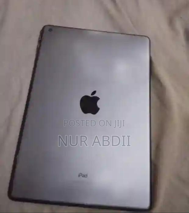 Apple iPad 10.2 (2021) 64 GB Silver - thumbnail 2