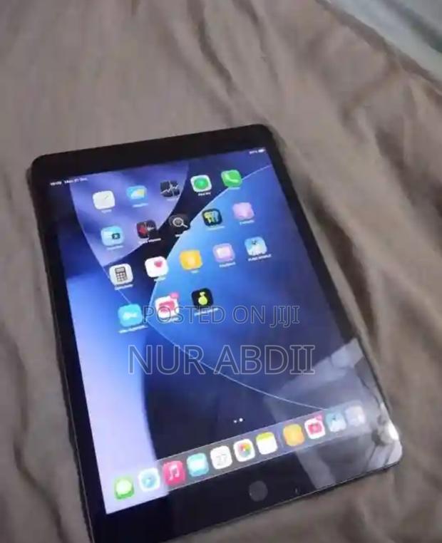 Apple iPad 10.2 (2021) 64 GB Silver - thumbnail 3