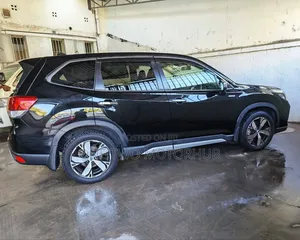 Subaru Forester 2019 Black