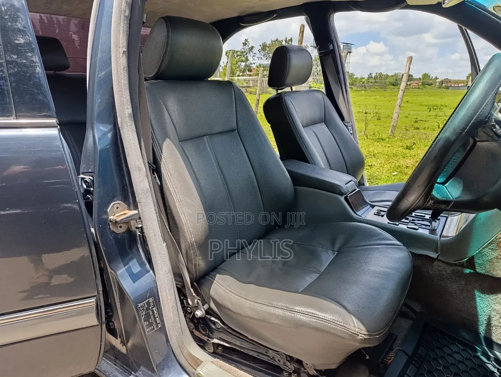Mercedes-Benz E200 1998 Blue