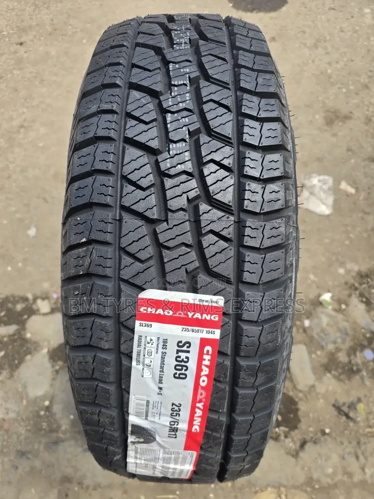 235 /65 R17 Chaoyang Tyres (All Terrein)