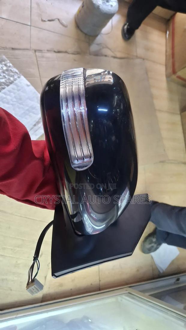 Allion 260 Side Mirror - main view