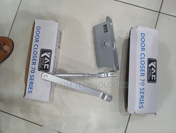 Non-Hand Automatic Adjustable Hydraulic Door Closure Closer Device