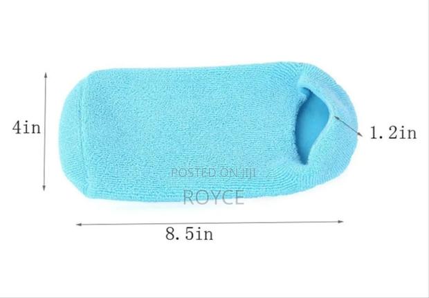 Moisturizing Gel Socks - thumbnail 7