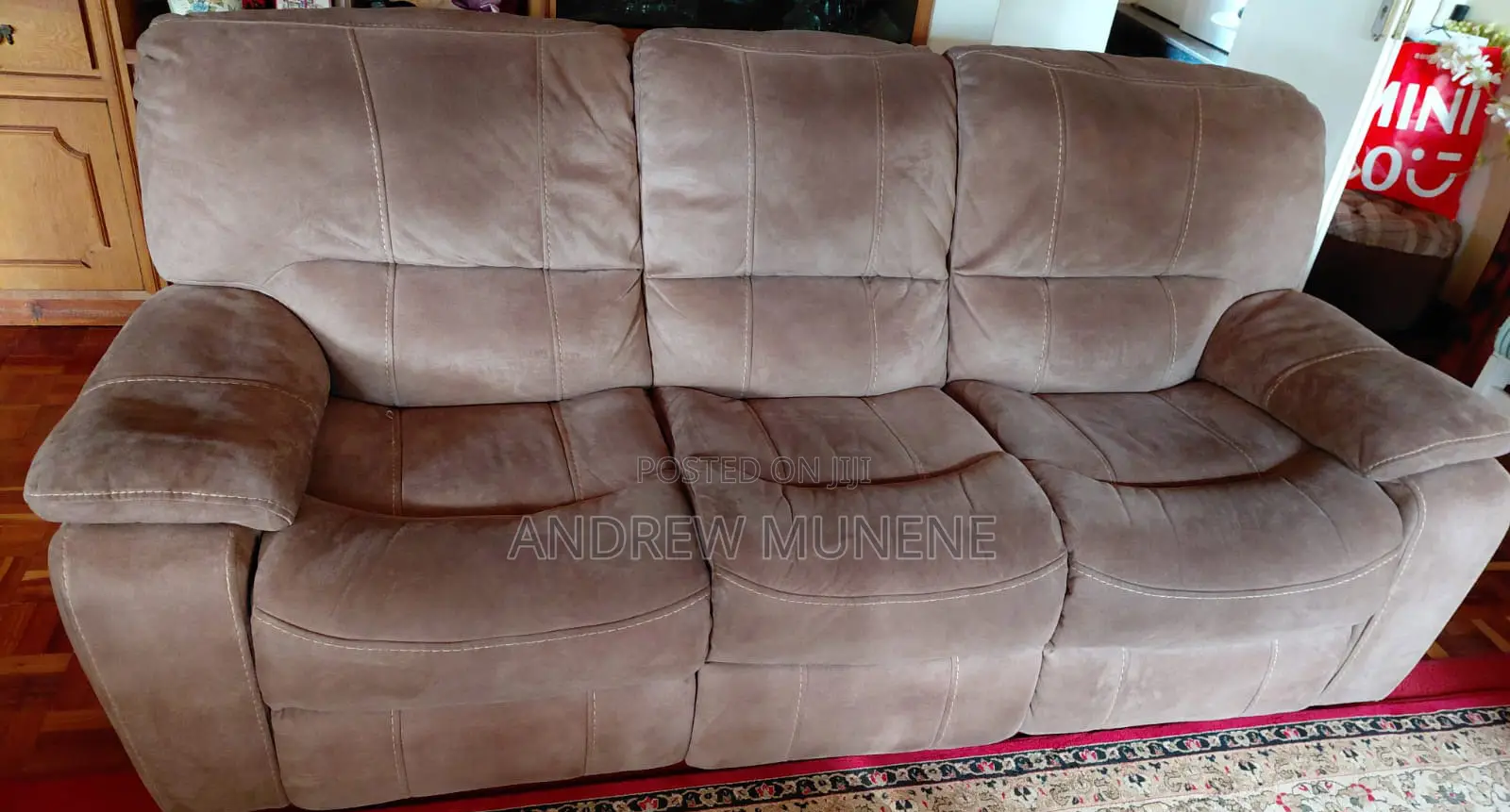 5 Seater Sofa Set With Recliner
