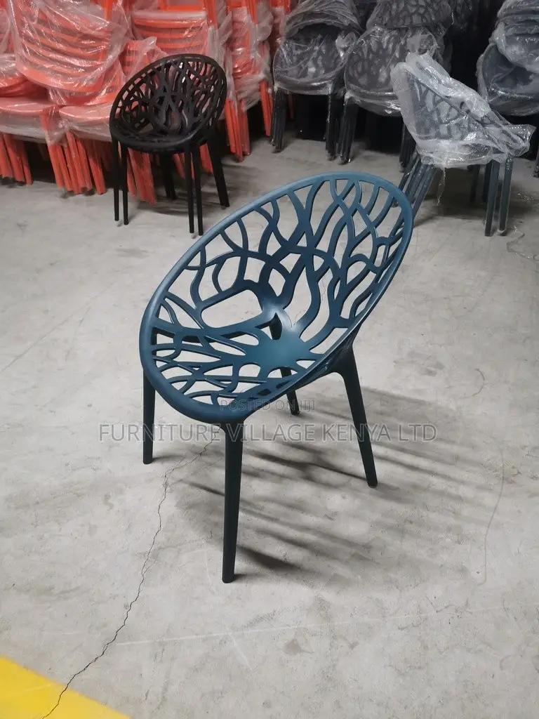 Dining Chair; Curved Back Outdoor Dining Chair