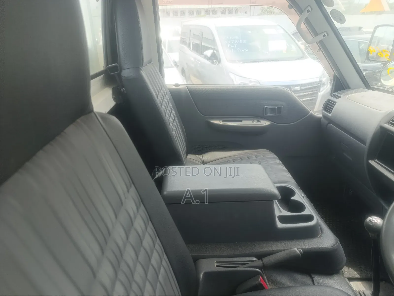 Manual Mazda Bongo With Leaf Springs