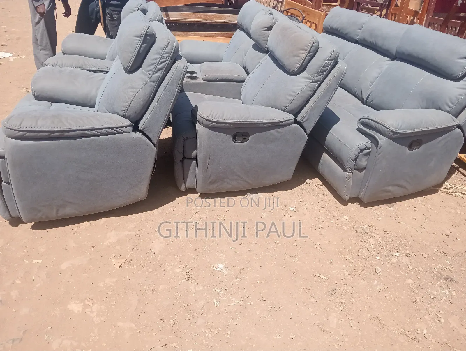 Selling Recliner 7 Seater Sofa Set