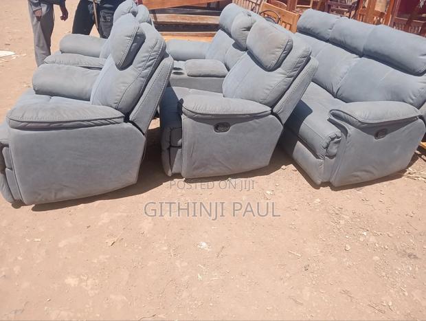 Selling Recliner 7 Seater Sofa Set - thumbnail 3